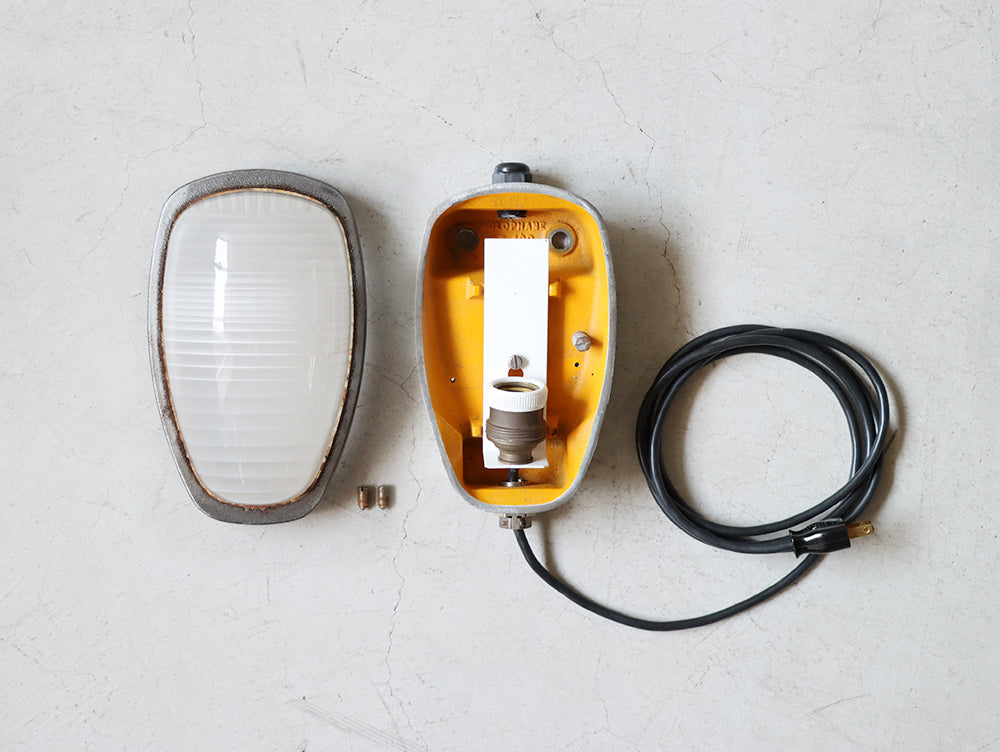 カプセルランプ 08