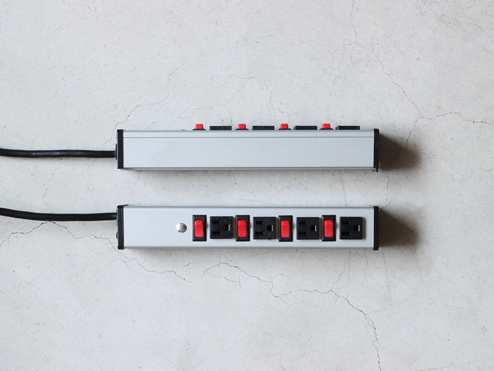 power strip/4