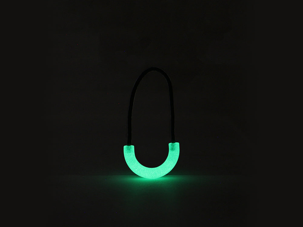 グロージッパープル