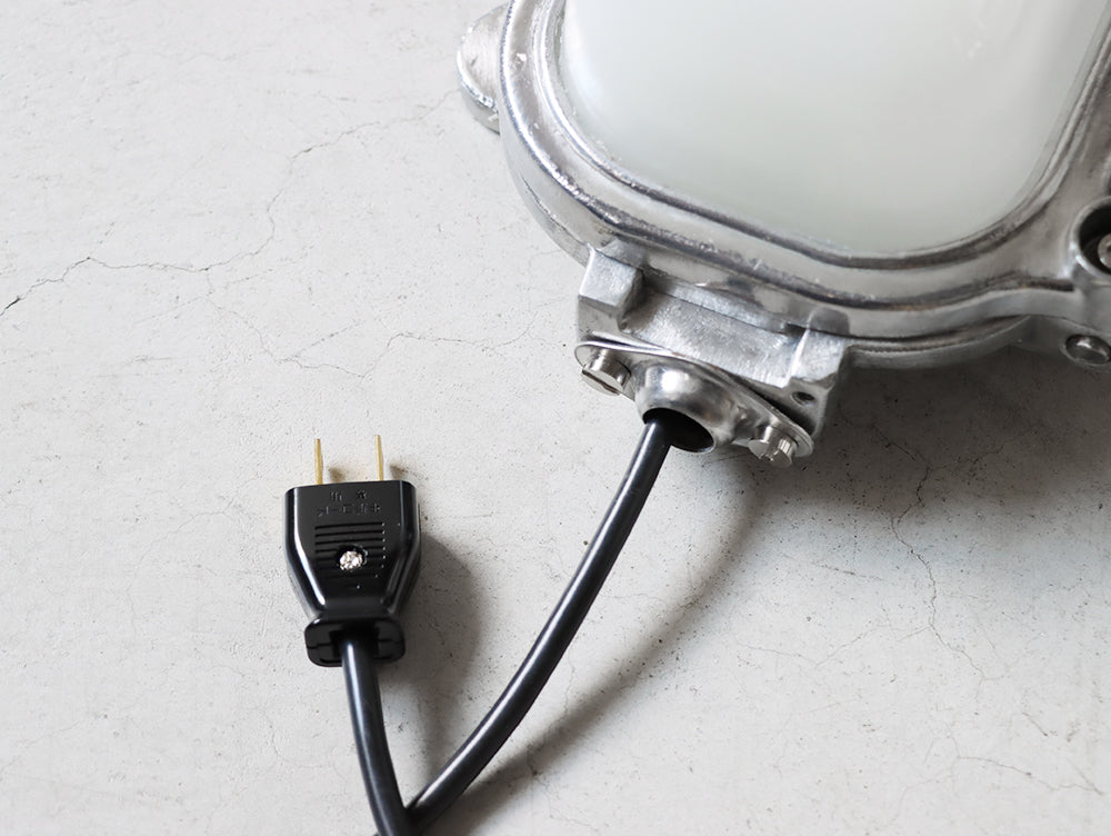 カプセルランプ 06