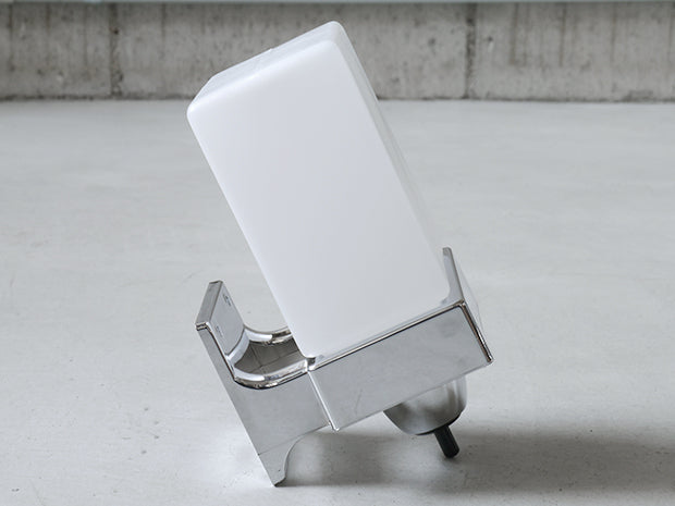 ソープディスペンサー