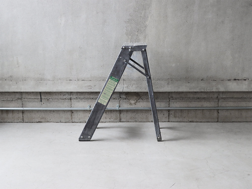 フォールディングステップ